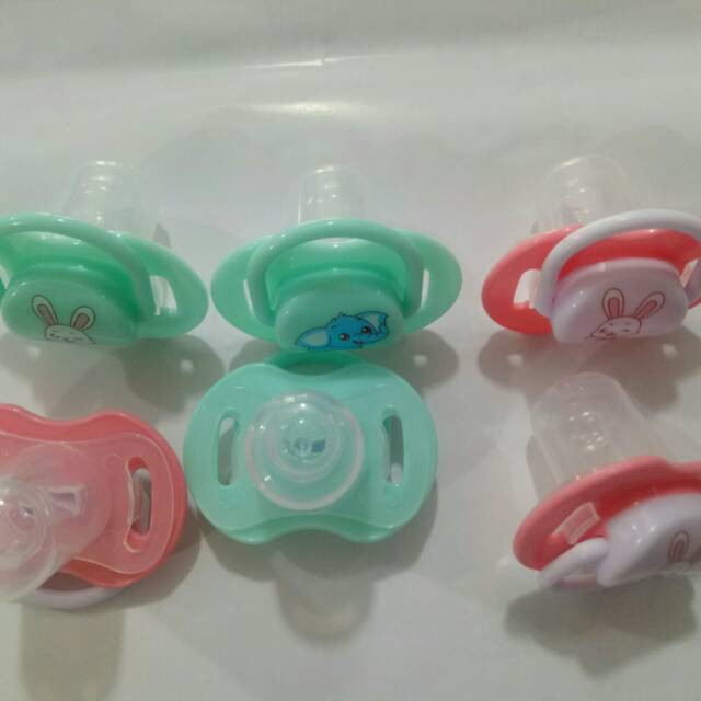 Empeng Bayi Dot Orthodontic /  Pacifier BPA Free