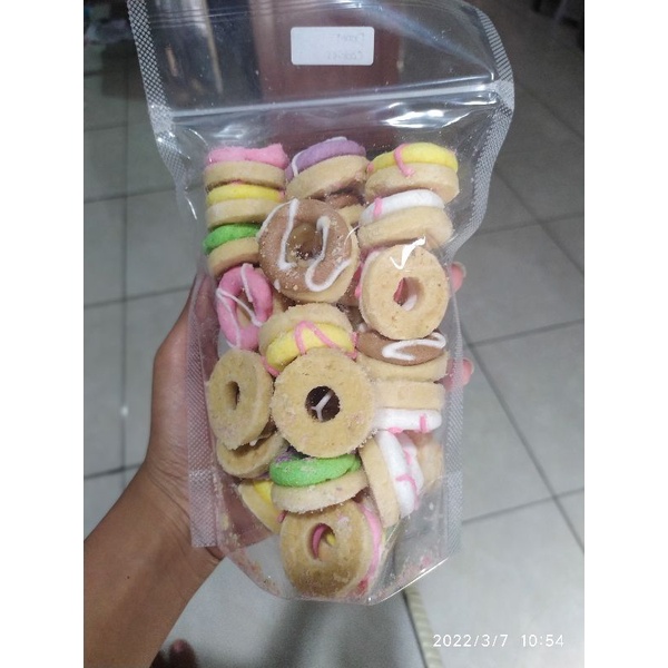 

camilan donut cookies enak murah 190gr by Mama fitato