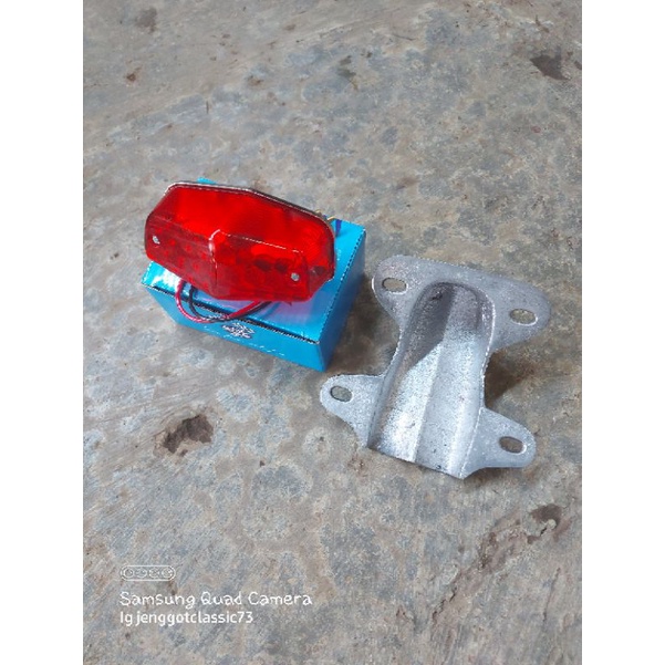 Dudukan lampu stop v80 - pangkon v80 - dudukan pangkon stop set stoplamp BSA