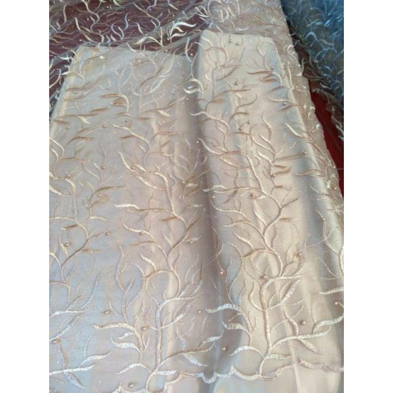 Tile Akar Mutiara Cream Harmony