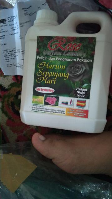 Rose Parfum Laundry Pelicin & Pengharum Pakaian