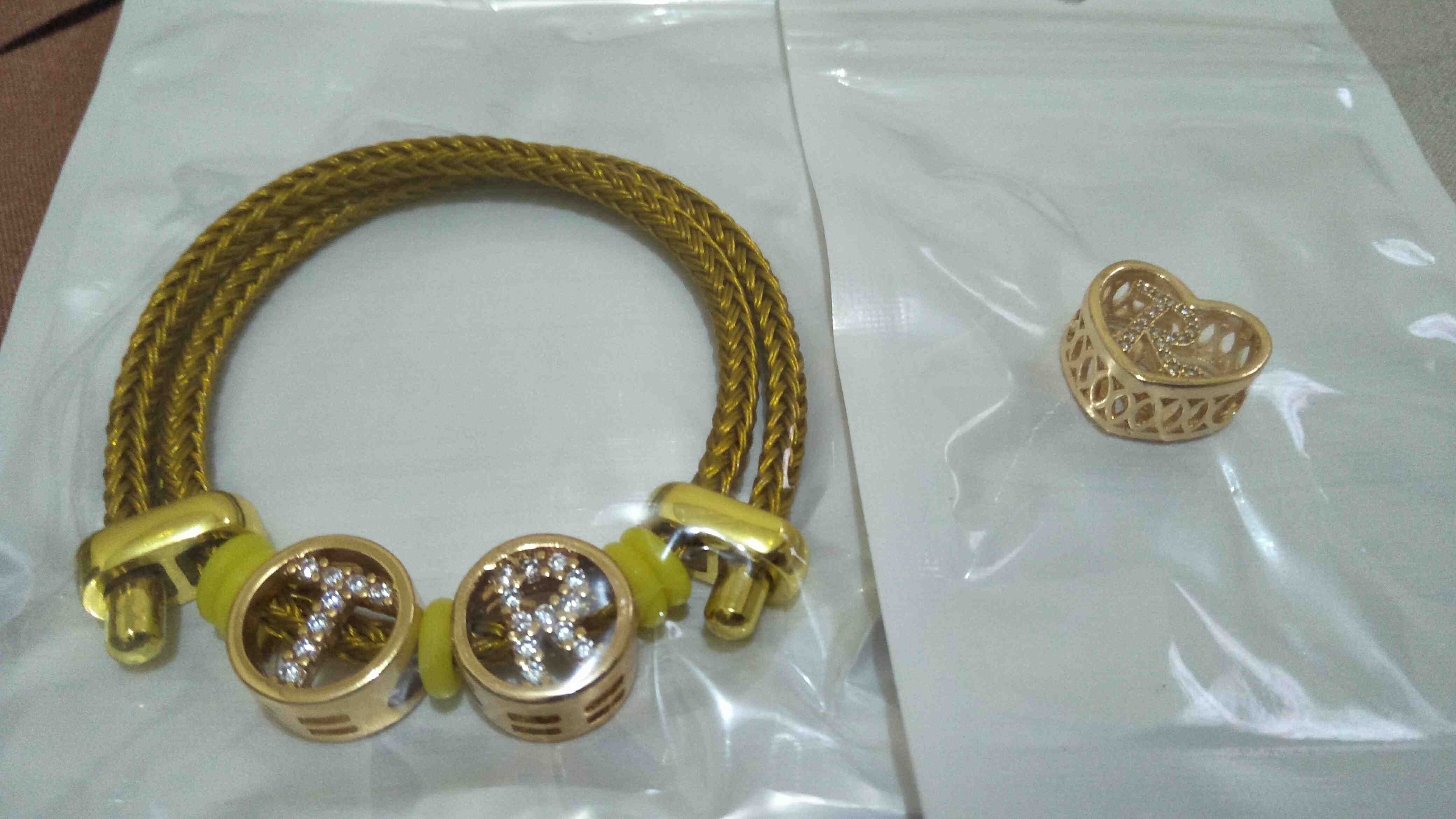  GELANG  TALI  KAWAT WANITA HURUF  INISIAL LAPIS EMAS  Shopee 