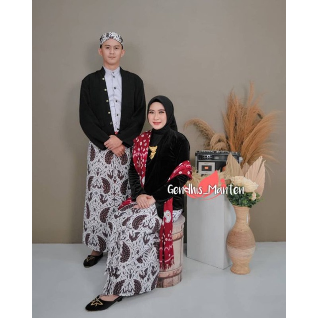 Set Couple / Baju Prewedding Adat Jawa - Motif Sidoasih Kecil