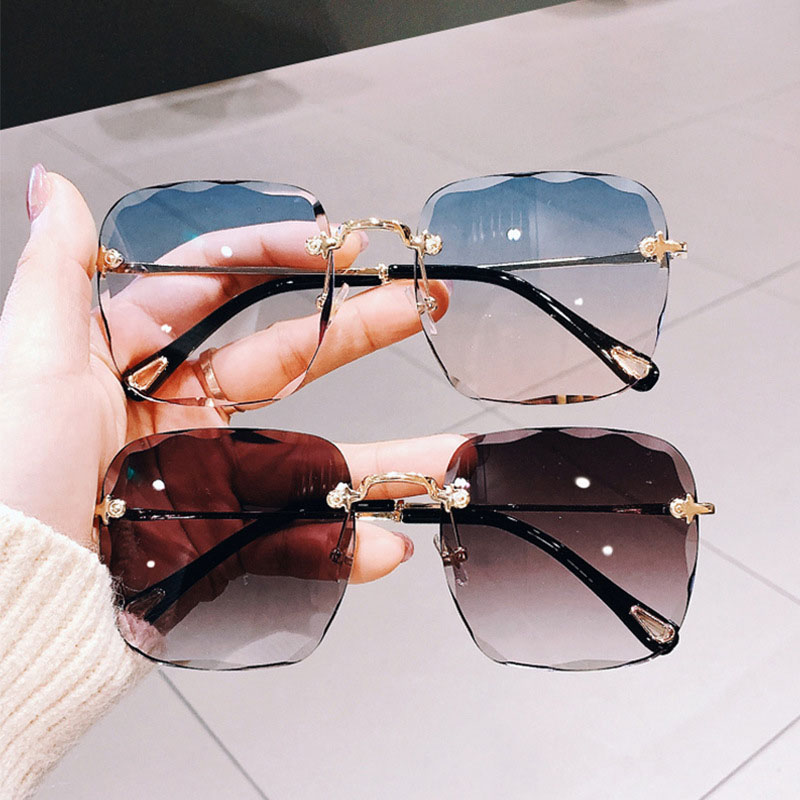 Kacamata Hitam Wanita Fashion Gaya Rimless Gradient Sunglasses