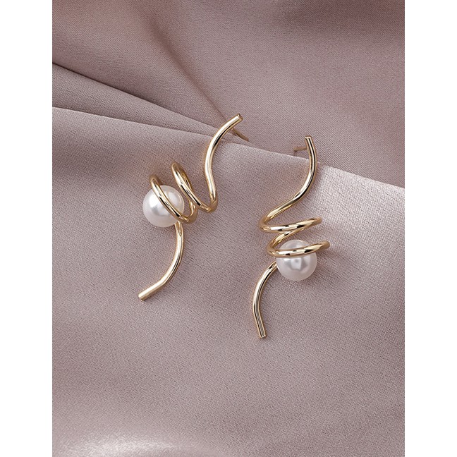 LRC Anting Tusuk Fashion Gold 925 Silver Needle Geometric Spiral Metal Wrap Pearl Earrings D24595