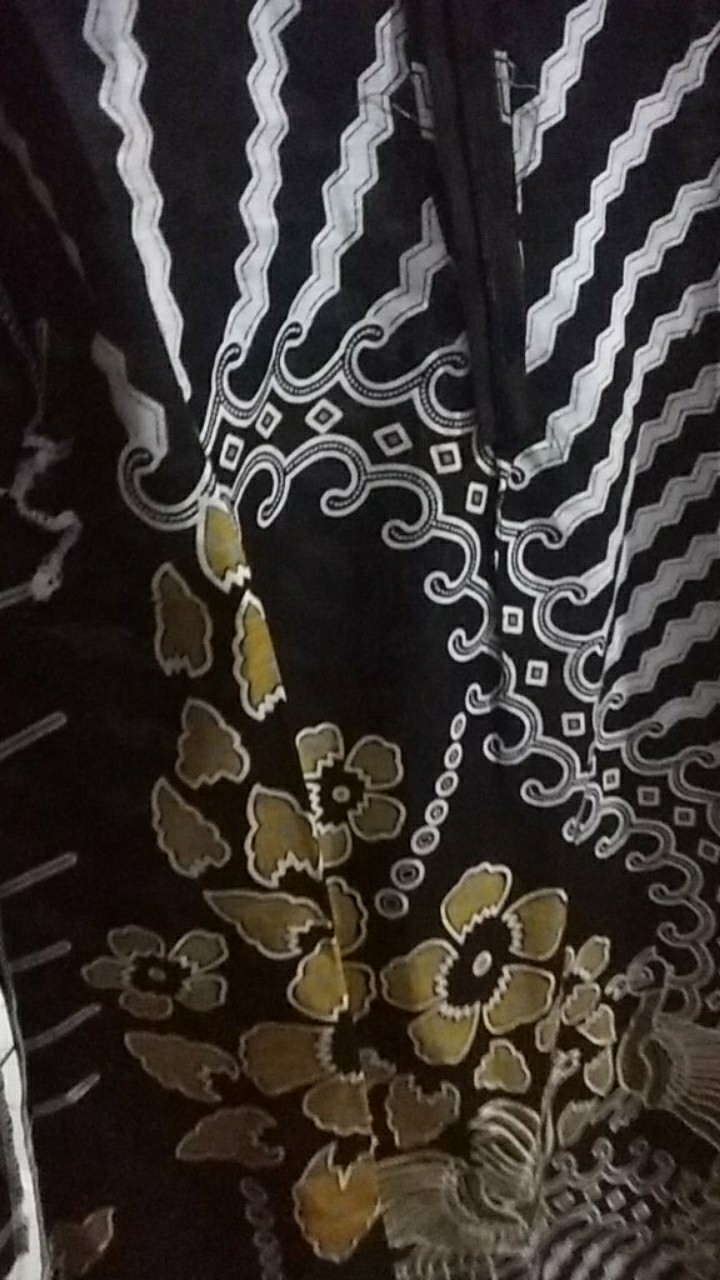 #bayar Di Tempat Terlaris Serut Genes Jelita Tunic Navbor Yelbor Whitbor Creambor Tunik Batik Modern