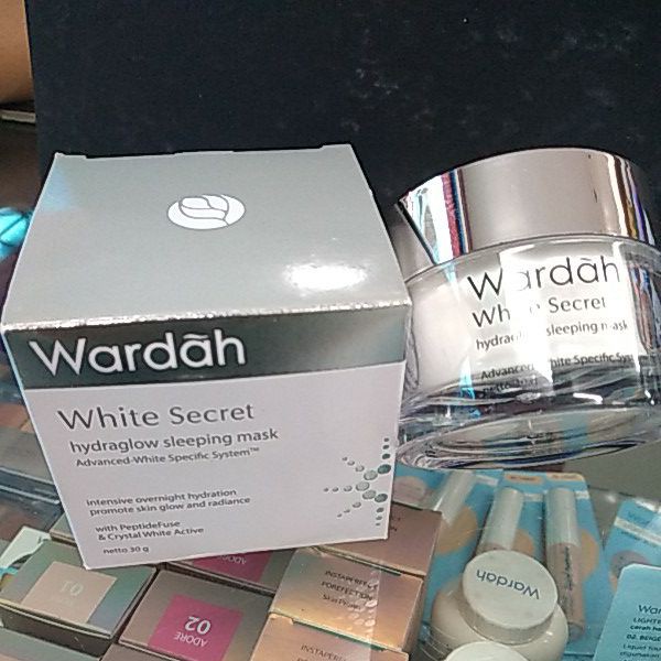 Wardah hydragloe sleeping mask