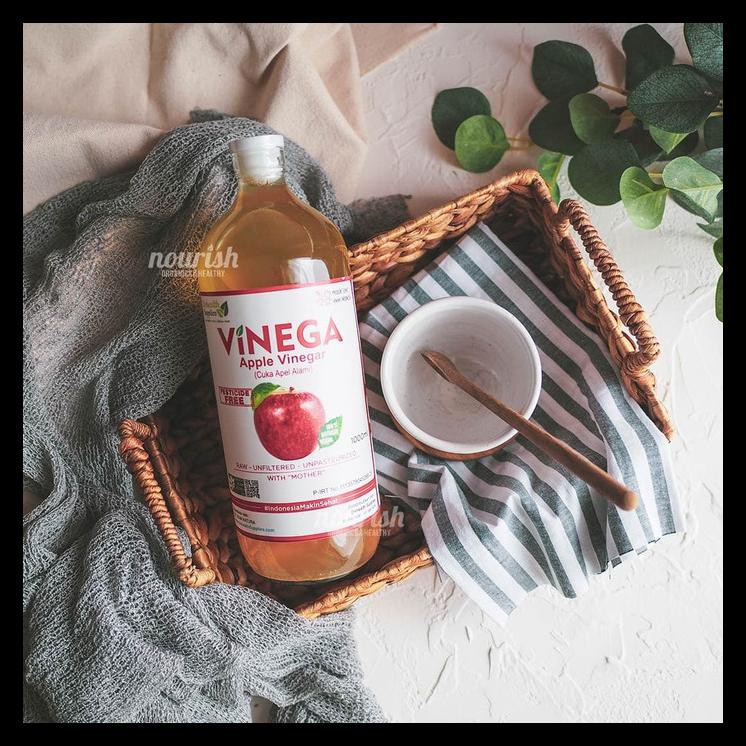 

Cuci Gudang Vinega, Apple Vinegar (Cuka Apel Alami) With The Mother 1L