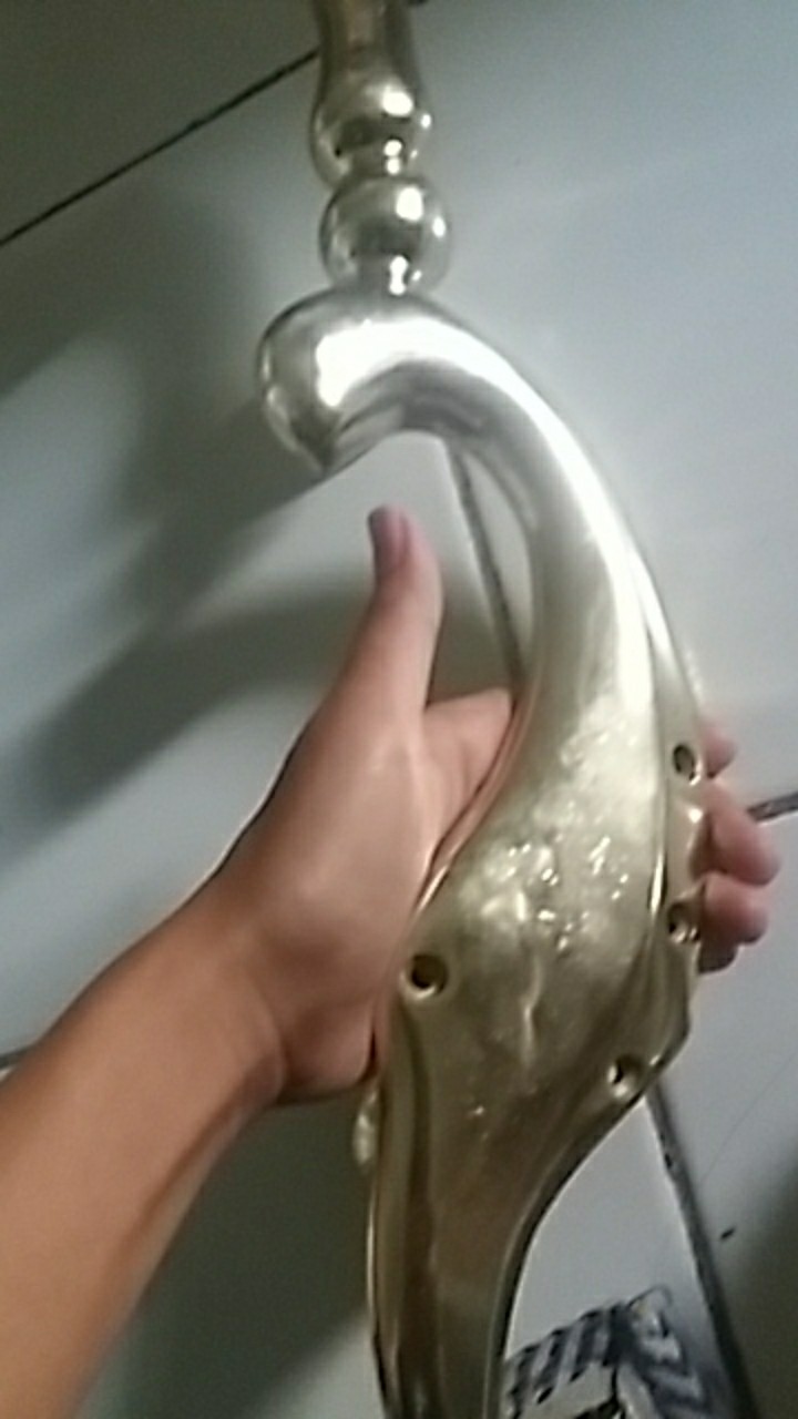 Ter Murah...!!! Handel Pintu Rumah Model Kujang Finishing Gold  Panjang 50cm