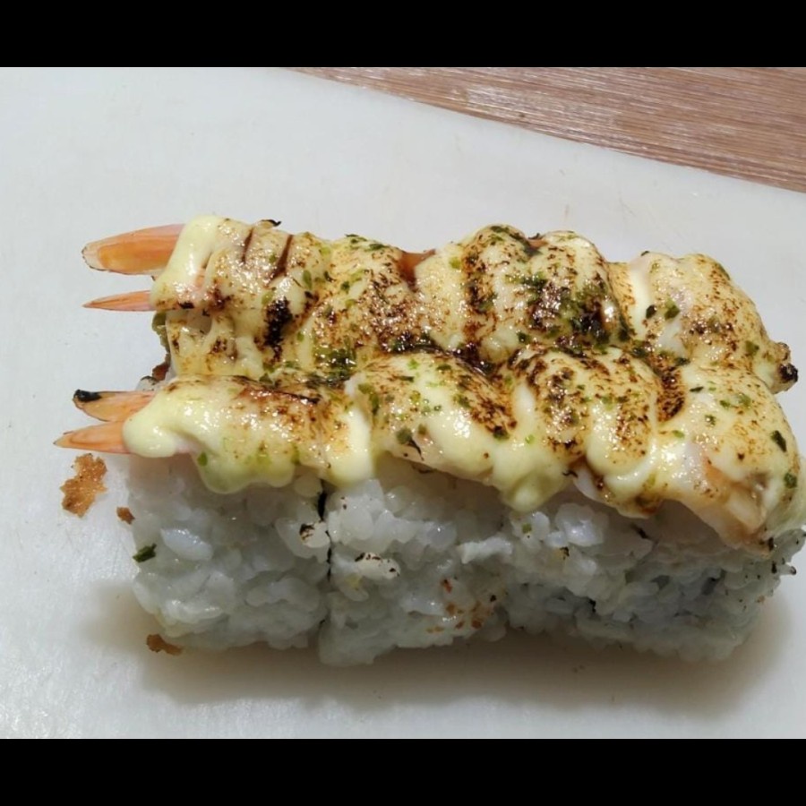 

garlic butter tempura roll