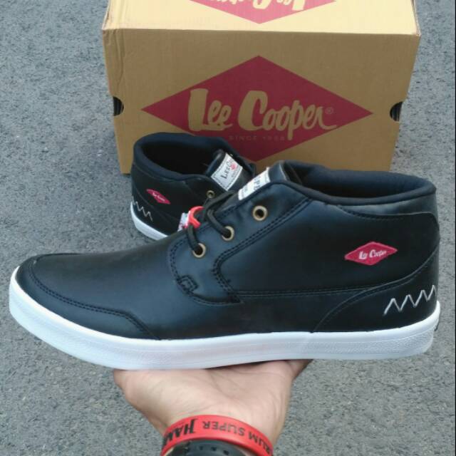 sepatu casual lee cooper hitam