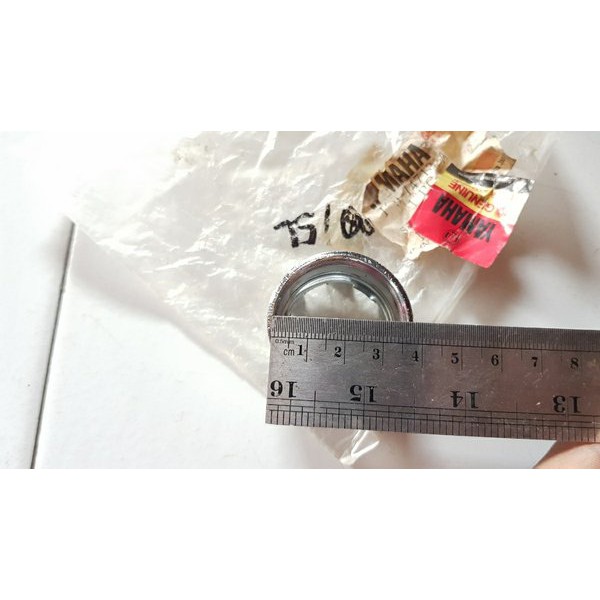 Mur Cincin Sambungan Leher Knalpot Tengah Yamaha V75 V80 V 75 80 Original Ori NOS Murah