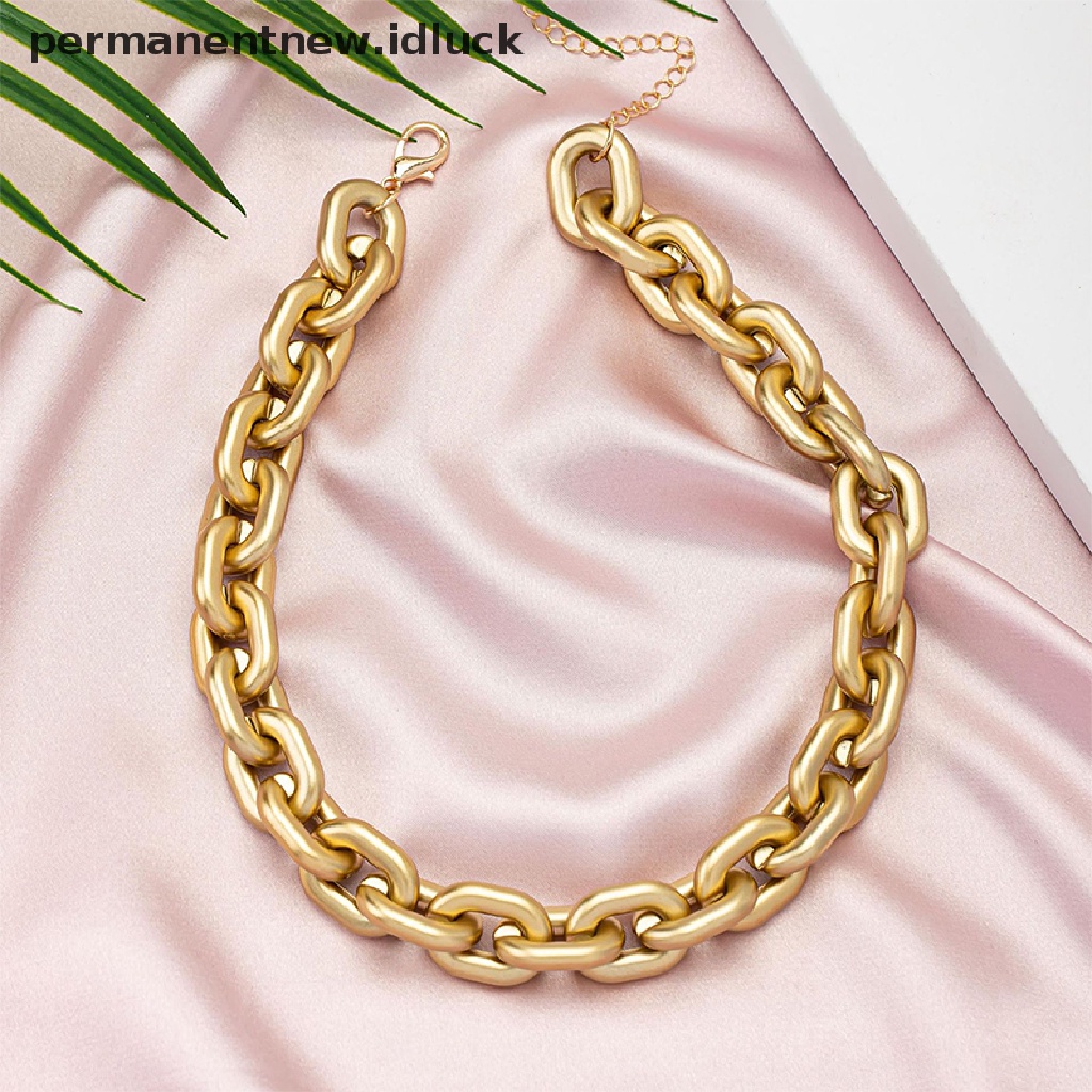 Kalung Rantai Choker Geometris Bahan Akrilik Warna Emas Gaya Punk Eropa Untuk Wanita