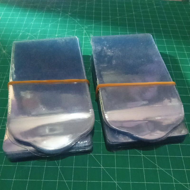 

Plastik Mika Pelindung Kartu ATM ID CARD KTP KIS KIP BPJS