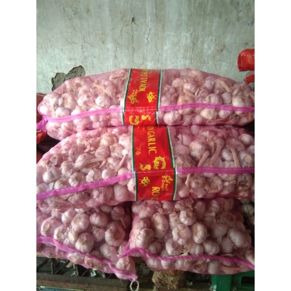 

jual bawang putih honan karungan (+ - 20 kg )