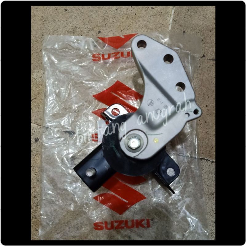 Engine Mounting Kanan Suzuki Ertiga