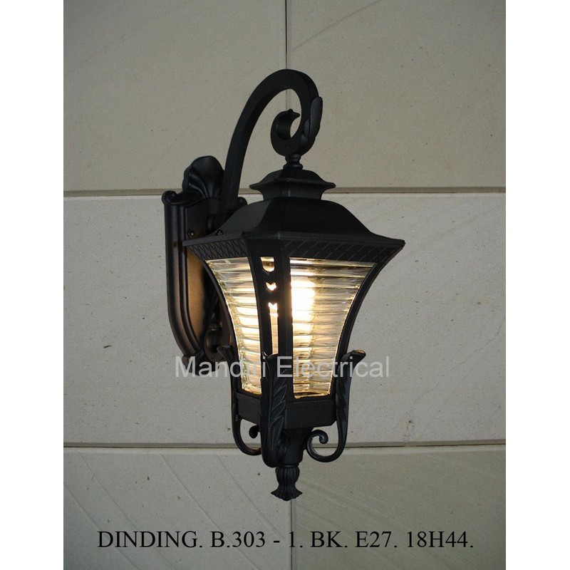 lampu Hias Dinding Dekorasi Outdoor 303 AB / BK