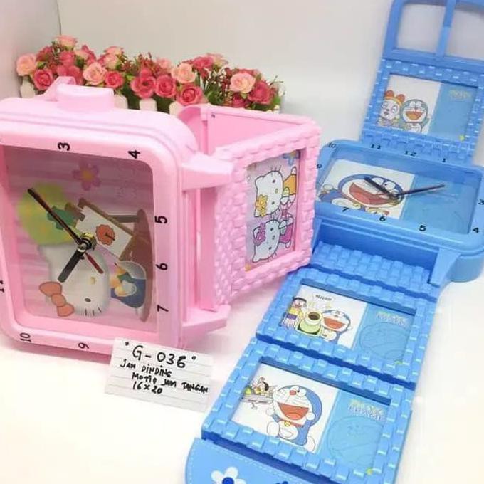 Jam Dinding Bentuk Jam Tangan Plus Frame Foto Doraemon Dan Hello Kitty - Merah Muda
