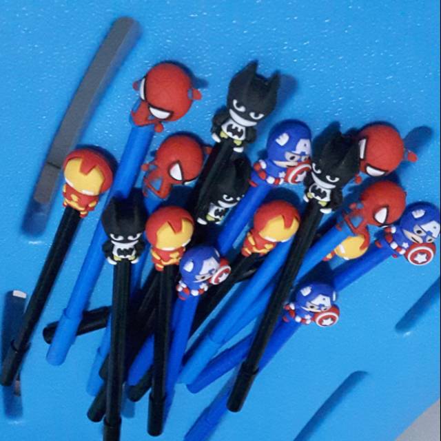 

MINISO ORIGINAL Pulpen Gel Pen Bolpen Bolpoin SUPERHEROES BATMAN IRON MAN CAPTAIN AMERICA SPIDERMAN
