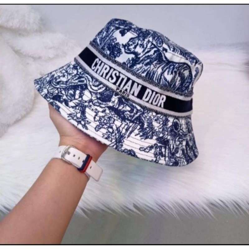 Bucket hat/topi Christian Dior