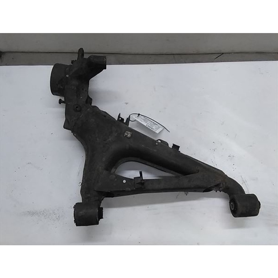 Arm Belakang Kanan BMW E34 530I