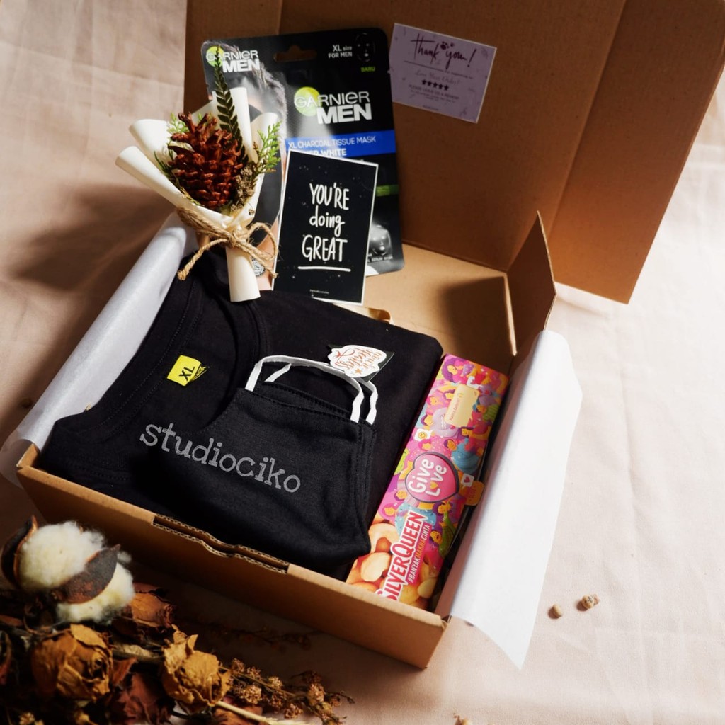 Hampers Cowok Kado Ulang Tahun Cowok Pacar Ultah Wisuda Gift Box Birthday Anniversary Graduation for Him by Studiociko