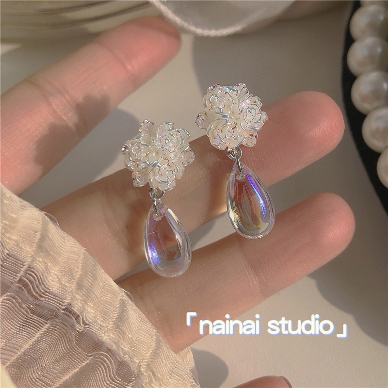 Anting Kristal Bentuk Bunga Tetesan Air Untuk Wanita