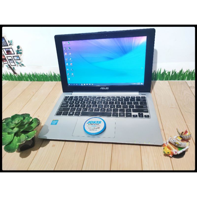 Netbook Asus X201E Slim RAM 4gb