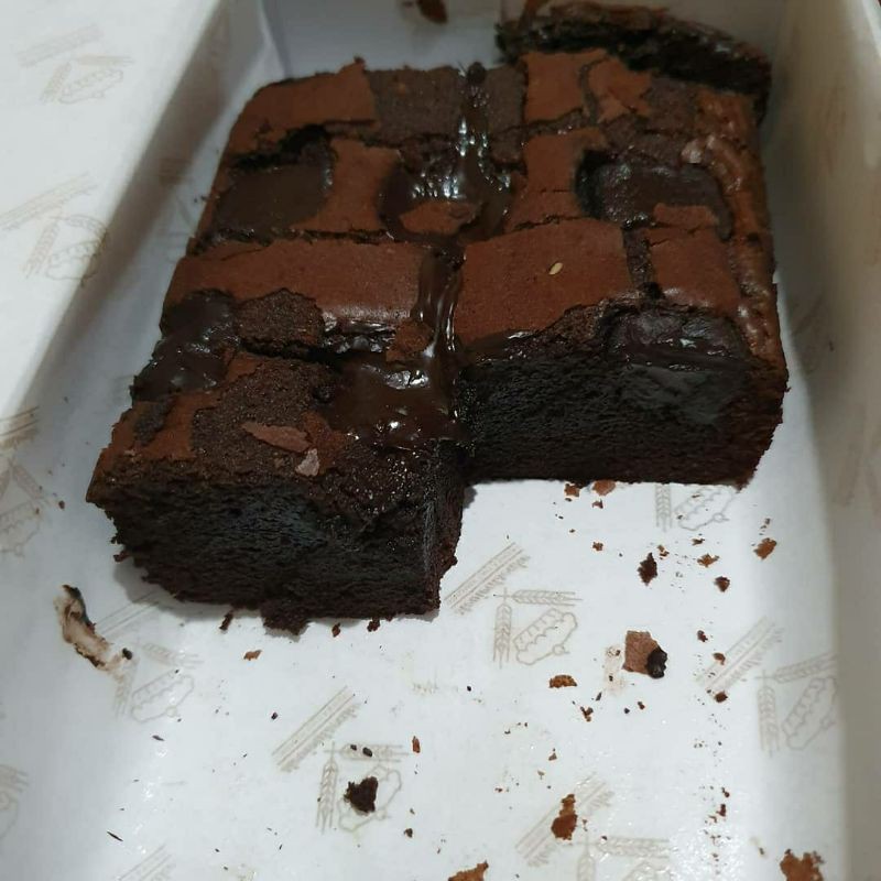 Single Toping Fudgy Brownie