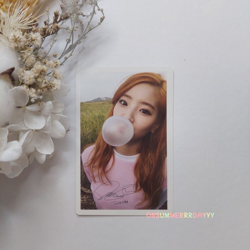 Pc dahyun twice sale what is love album photocard twicetagram bdz merry & happy twiceland twicecoast