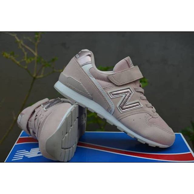 new balance 996 kids sneakers