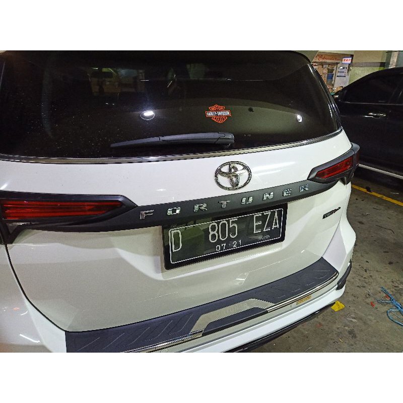 Trunklid fortuner VRZ original hitam doff