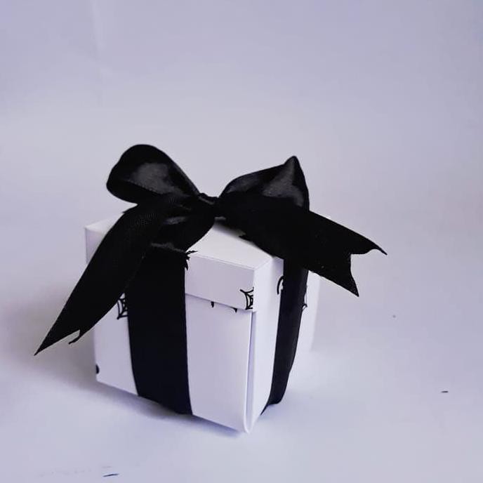 

Ini Kotak Kado Unik Doodle Batman Hadiah Ulang Tahun Kado Explosion Box