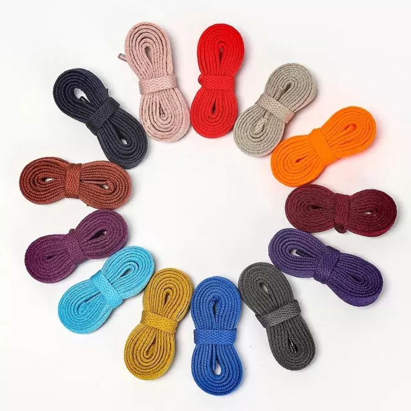 tali sepatu hadiah gratis warna acak
