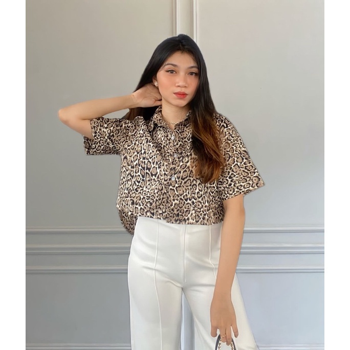 BEFAST - ZRD OOTD Kemeja Wanita VIYA / KEMEJA V / kemeja leopart / Kemeja Unisex / Atasan Lengan Pendek / Kemeja Casual Remaja ABG / Kem Bisa Dijadikan Outer / OOTD Style Korean / Terbaru 2022 / Trendy