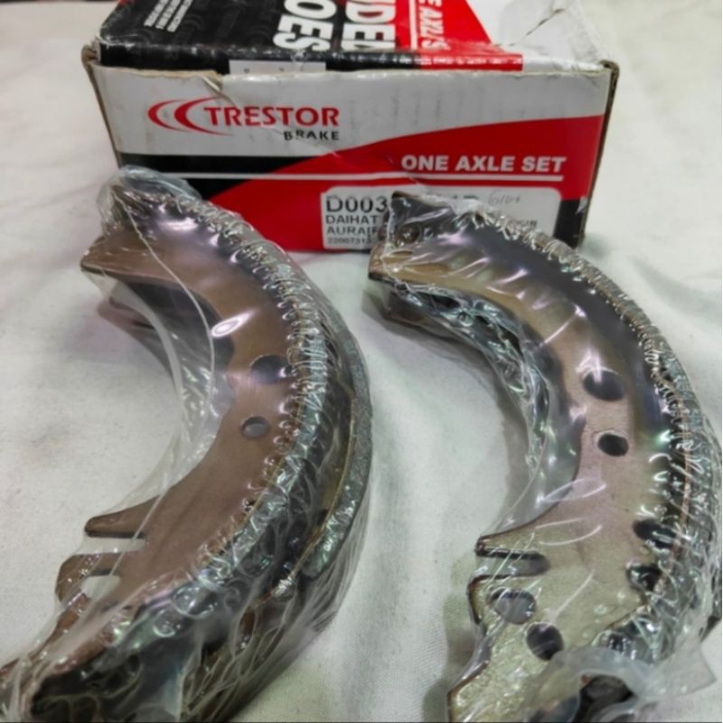 Kampas rem belakang set Daihatsu charade cx Winner classy G100