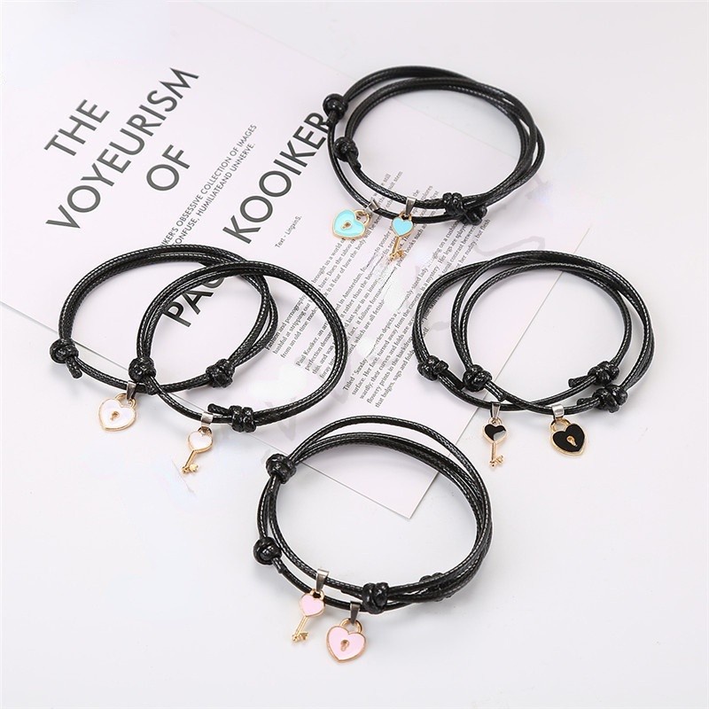 Gelang Couple Kunci Gembok Tali Hitam - Gantungan Pink