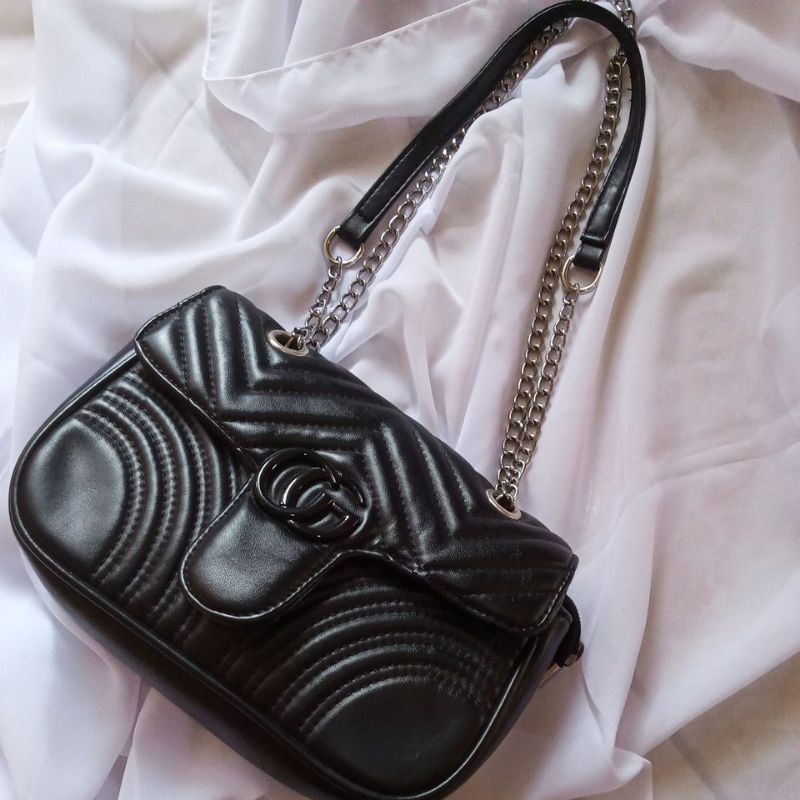 Tas gucci wanita (preloved)