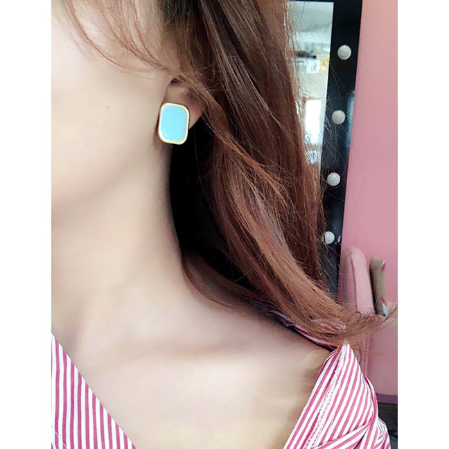 LRC Anting Tusuk Fashion Square Color Irregular Drop Glaze Earrings F5442X