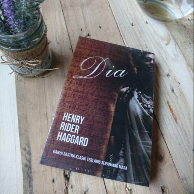 Novel Klasik: Dia