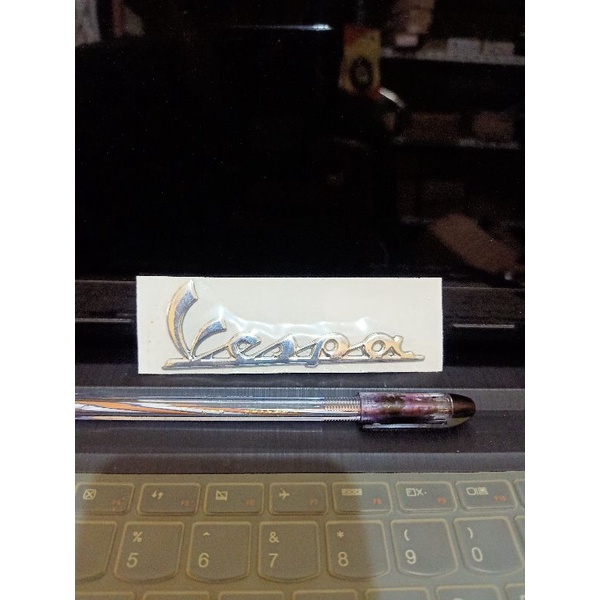 emblem vespa latin stiker vespa lx primavera px excel spartan npx