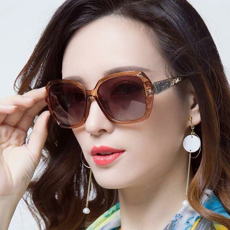 kacamata sunglass chnl wanita 5588 size 55-20-150