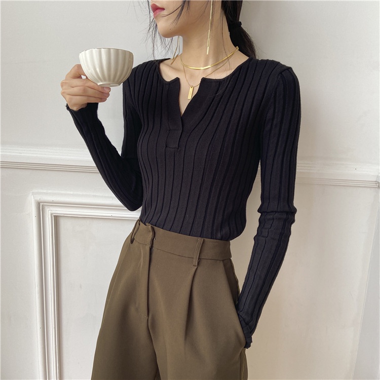 #Sisjuly# Wanita musim semi Perancis licik setengah terbuka dada v-neck slim fit sweater rajutan kem
