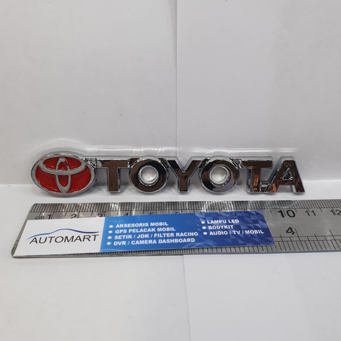 emblem tulisan toyota