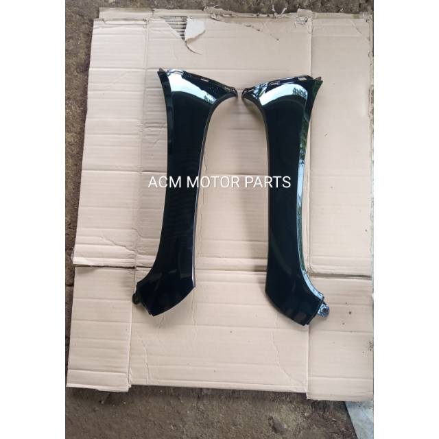 COVER BODY SAYAP SAMPING BAWAH HONDA SCOOPY 2019 RING 12" HITAM