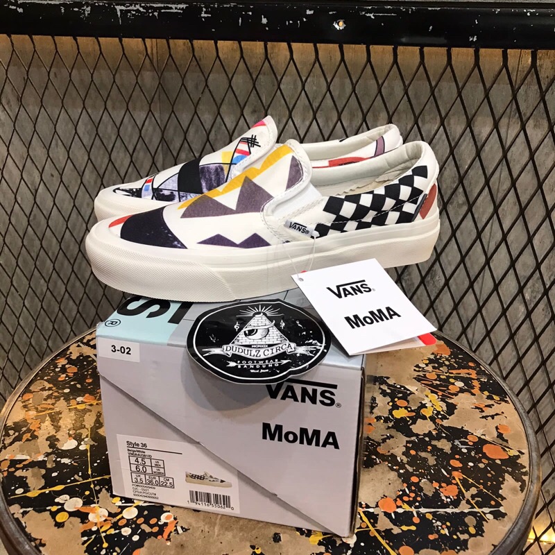 vans moma slip on vasily