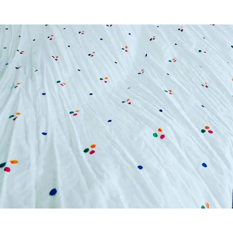 Kain Jumputan motif cengkeh