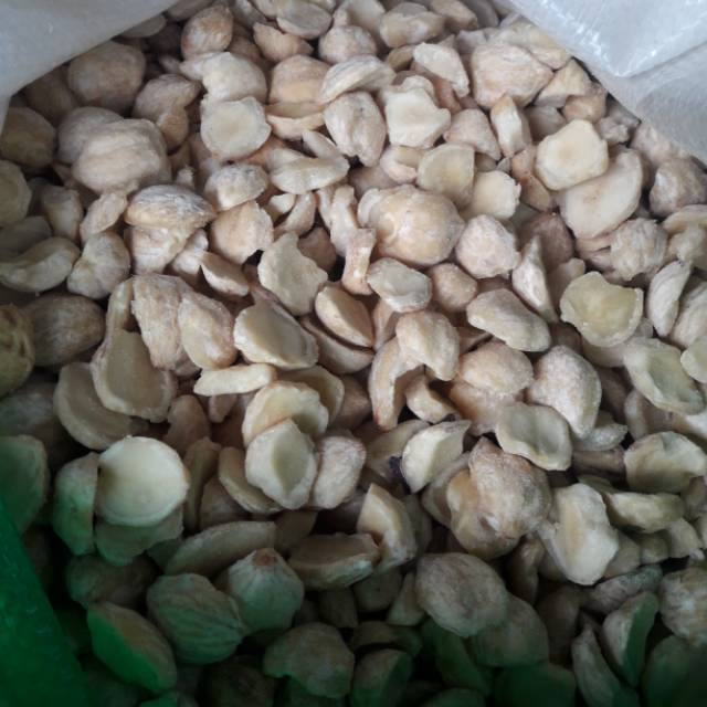 

Biji Kemiri Pecah 1 kg & 500gr