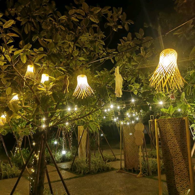 Kap Lampu Gantung Bambu Bentuk Krongso Anyaman