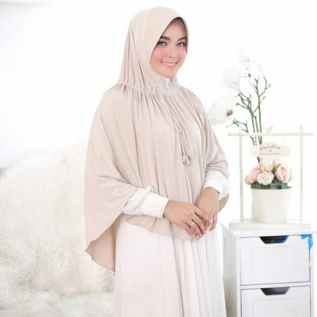 Bergo Aurana jumbo by jilbab elnuha